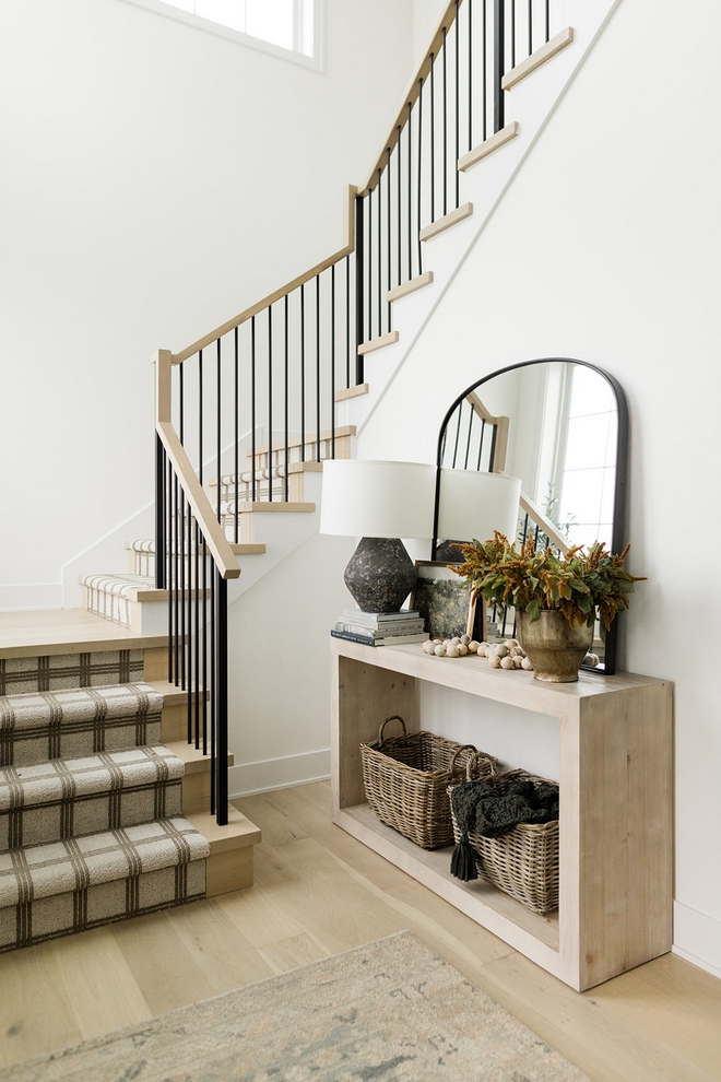 White Oak Staircase White Oak Top of Handrails Stain matched to white oak wood floors White Oak Staircase White Oak Top of Handrails Stain matched to white oak wood floors #WhiteOak #Staircase #WhiteOak #Handrails #woodfloors