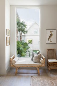 Beautiful South Carolina House Tour - Home Bunch Interior Design Ideas