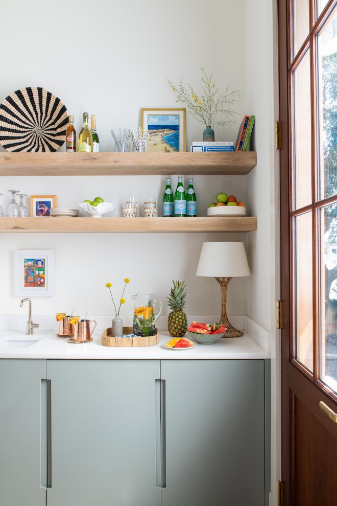 Farrow and Ball Pigeon The cabinet color in the butlers pantry is Farrow and Ball Pigeon #FarrowandBallPigeon #cabinetcolor #butlerspantry #FarrowandBall