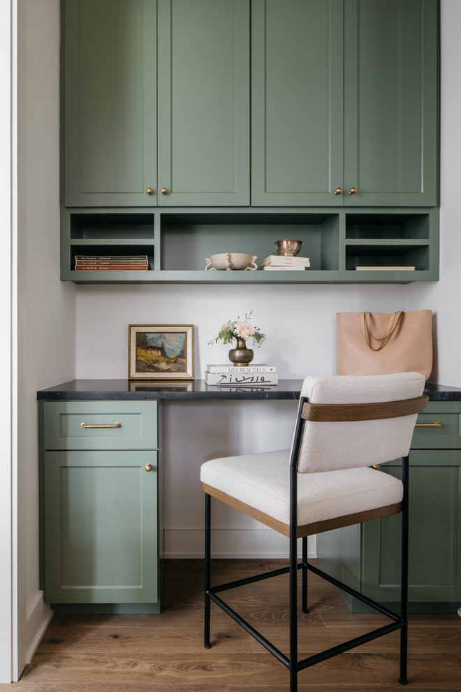 This Drop Zone is located just off the kitchen and it features custom cabinets Counter height countertop is great if you choose to work standing up for a while #dropzone #counterheight