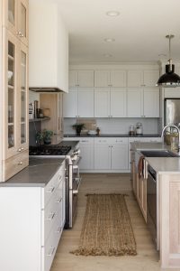 Moody Kitchen & Bathroom Design Ideas - Home Bunch Interior Design Ideas