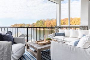 Lake House Tour - Home Bunch Interior Design Ideas