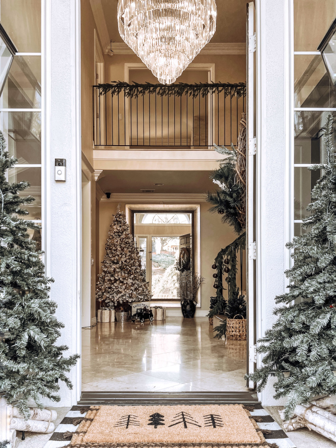 2023 Christmas Home Decorating Ideas - Home Bunch Interior Design Ideas