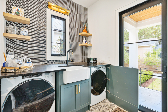 Laundry Room Design Our washer and dryer are hidden on each side of the sink Laundry Room Design Our washer and dryer are hidden on each side of the sink #LaundryRoom #LaundryRoomDesign