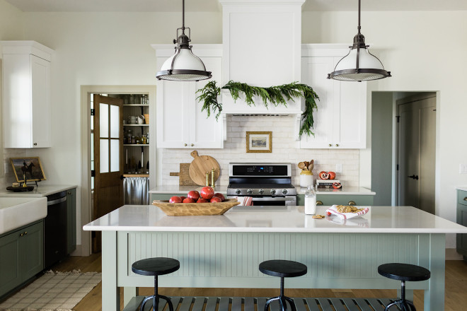 French White Kitchen Design - Home Bunch Interior Design Ideas