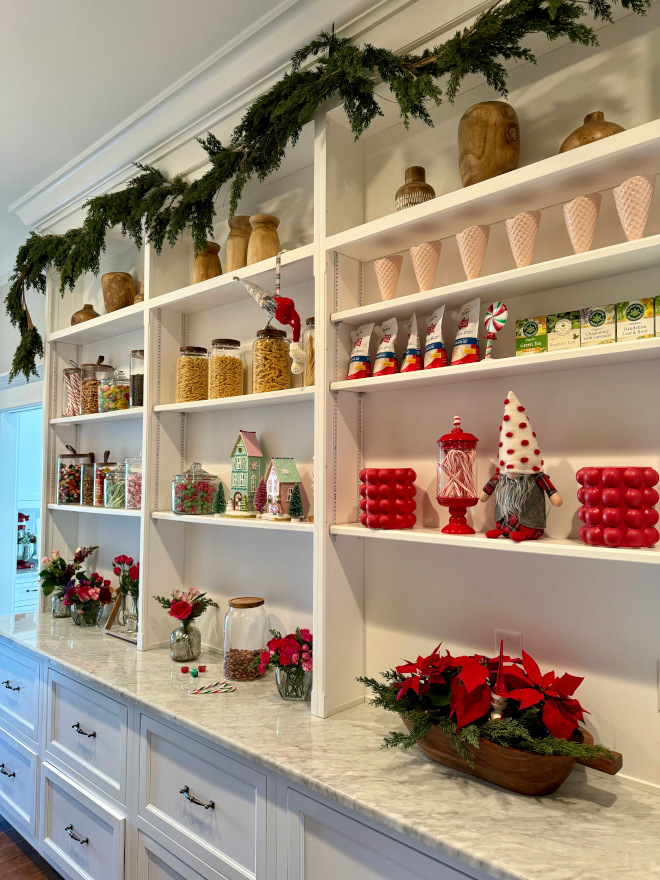 How to hang garland on cabinets command hooks make holiday hanging quite easy that is how we secured the garland in our pantry #Howtohanggarland #Howtohanggarlandoncabinets #commandhooks #holidayhanging #garland #pantry