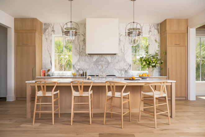 White Oak Kitchen with Italian Marble Backsplash and Countertop White Oak Kitchen with Italian Marble Backsplash and Countertop #WhiteOakKitchen #ItalianMarble #MarbleBacksplash #MarbleCountertop