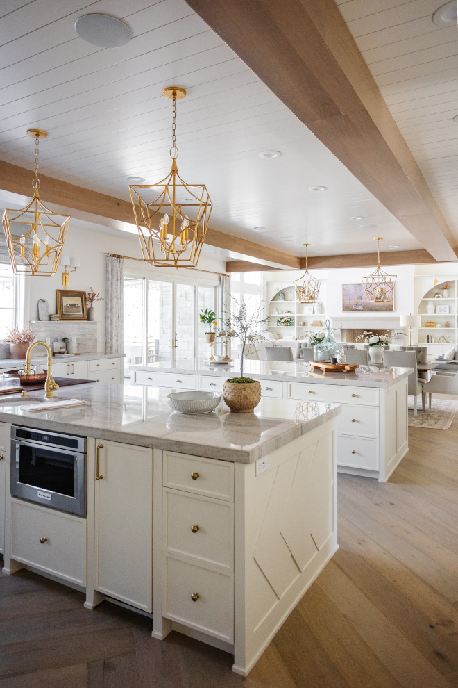 Benjamin Moore Swiss Coffee Kitchen Island Benjamin Moore Swiss Coffee Kitchen Island Benjamin Moore Swiss Coffee Kitchen Island #BenjaminMooreSwissCoffee #KitchenIsland #BenjaminMoore