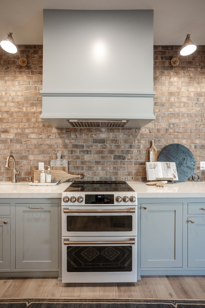 Brick Backsplash Brick Flush Cut Over grout with custom natural smear color #BrickBacksplash #Brick #FlushCut #Overgrout