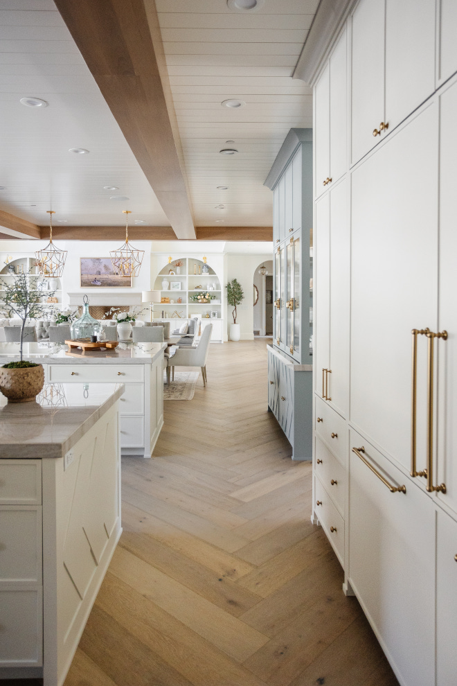 French Kitchen design with herringbone hardwood floors French Kitchen design with herringbone hardwood floors #FrenchKitchen #FrenchKitchendesign #herringbonehardwood #herringbonehardwoodfloors