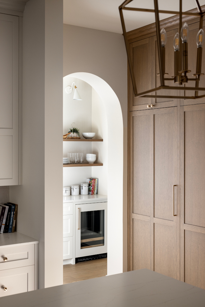 Kitchen Archway archway leads you straight into a walk-in pantry Kitchen Archway archway trend #Kitchen #Archway #kitchenarchway #trend #kitchentrends #archwaytrend