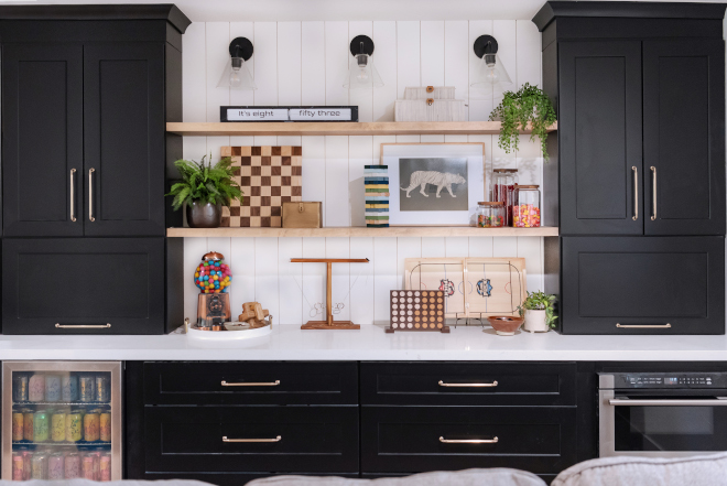 Shiplap Backsplash Paint Color Benjamin Moore Chantilly Lace Satin Shiplap Backsplash Paint Color Benjamin Moore Chantilly Lace Satin #ShiplapBacksplash #PaintColor #BenjaminMooreChantillyLace #Satin