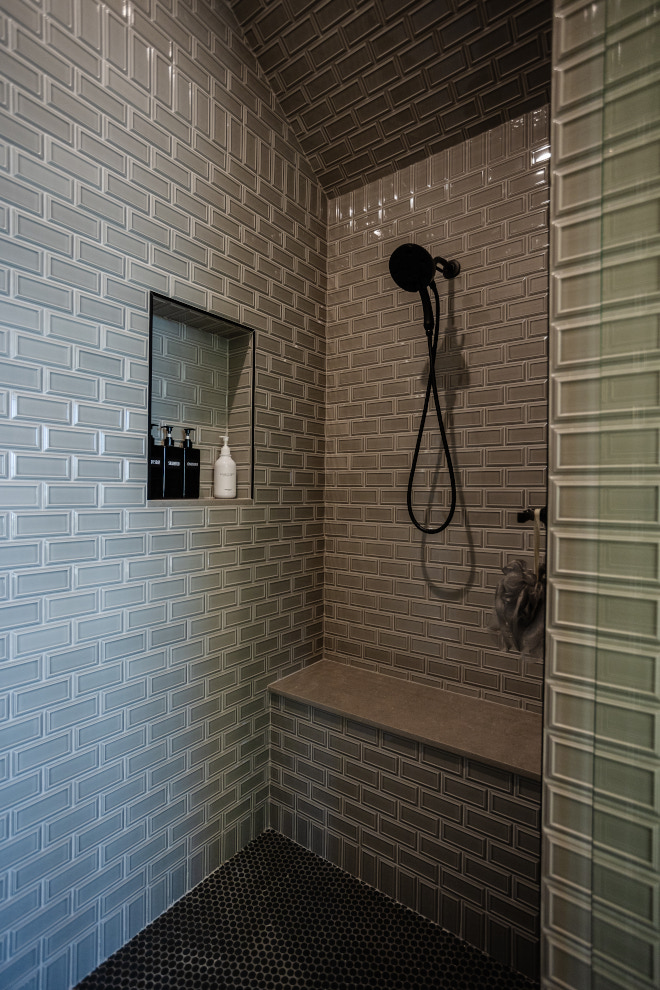 Shower beveled subway tile Shower beveled subway tile ideas Shower beveled subway tile #Showerbeveled #subwaytile