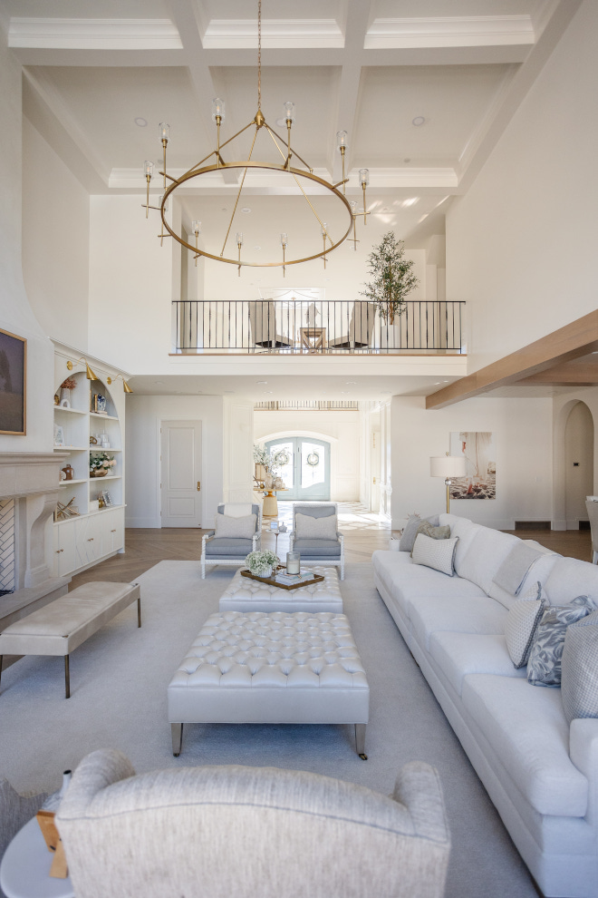 Soft whites ivory neutral living room decor Soft whites ivory neutral living room decor ideas Soft whites ivory neutral living room decor Soft whites ivory neutral living room decor ideas #Softwhites #ivory #neutral #neutrallivingroom #neutraldecor