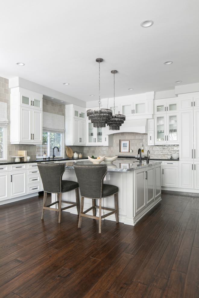 Traditional white kitchen Traditional white kitchen ideas Traditional white kitchen design Traditional white kitchen #Traditionalwhitekitchen #Traditionalwhitekitchendesign #Traditionalkitchen #whitekitchen