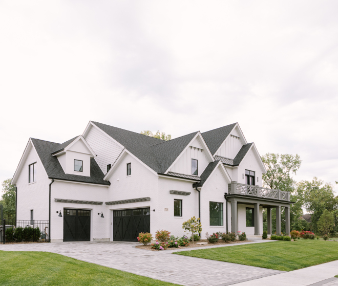 Modern Farmhouse Curb Appeal Modern Farmhouse Curb Appeal ideas Modern Farmhouse Curb Appeal Modern Farmhouse Curb Appeal #ModernFarmhouse #CurbAppeal