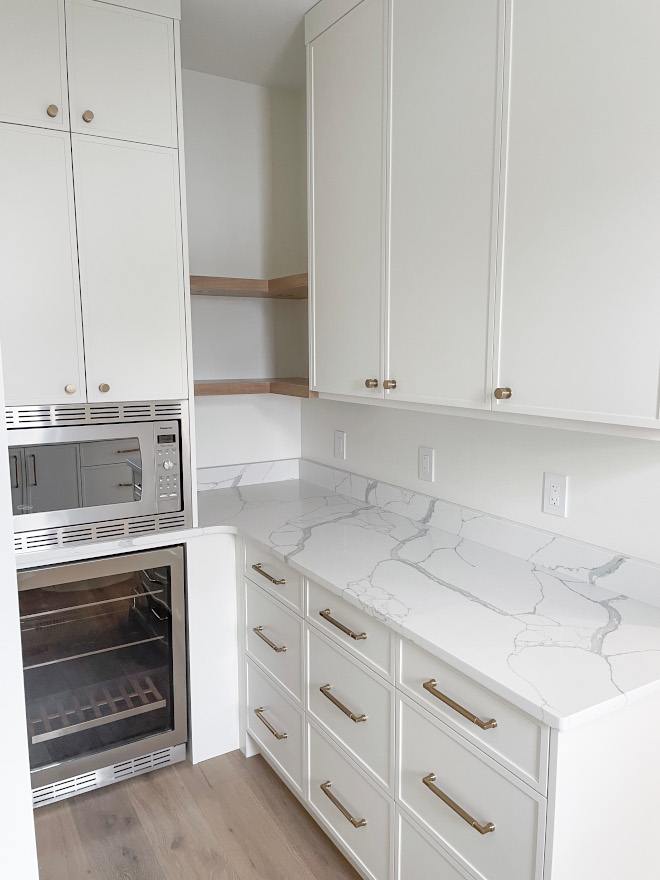 White Cabinet Paint Color Benjamin Moore Creamy White White Cabinet Paint Color Benjamin Moore Creamy White White Cabinet Paint Color Benjamin Moore Creamy White #WhiteCabinet #PaintColor #BenjaminMoore #BenjaminMooreCreamyWhite