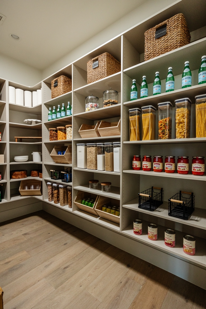 Can anyone explain to me why an organized pantry is so gratifying