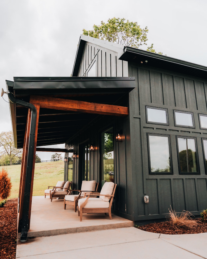 Black Modern Farmhouse Porch with Cedar Posts Black Modern Farmhouse Porch with Cedar Posts Black Modern Farmhouse Porch with Cedar Posts Black Modern Farmhouse Porch with Cedar Posts Black Modern Farmhouse Porch with Cedar Posts #BlackModernFarmhouse #Porch #CedarPosts