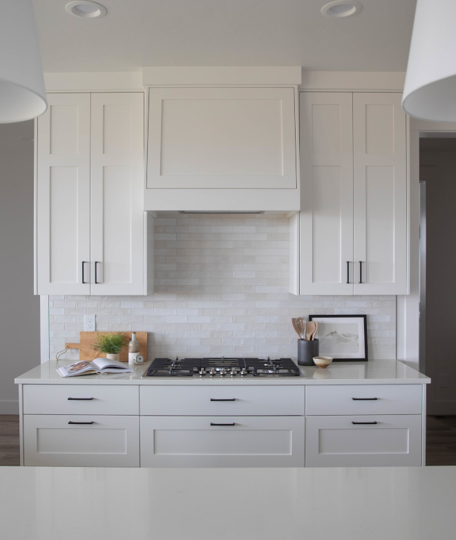 Sherwin Williams Snowbound white Kitchen cabinet paint color Sherwin Williams Snowbound white Kitchen cabinet paint color Sherwin Williams Snowbound white Kitchen cabinet paint color #SherwinWilliams #apintcolor #SherwinWilliamsSnowbound #whiteKitchen #cabinetpaintcolor