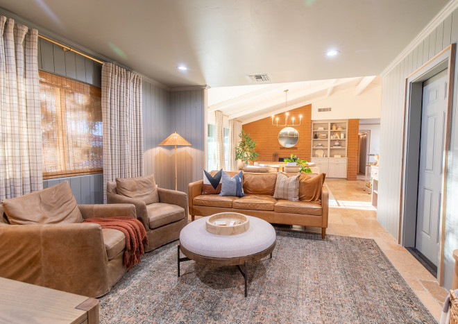 Sherwin Williams Illusive Green Green Paint Color with gray undertones Sherwin Williams Illusive Green Green Paint Color with gray undertones #SherwinWilliamsIllusiveGreen #GreenPaintColor #grayundertones