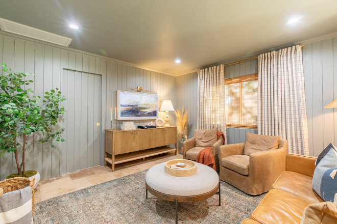 Sherwin Williams Illusive Green Paint Color Sherwin Williams Illusive Green Paint Color Sherwin Williams Illusive Green Paint Color #SherwinWilliamsIllusiveGreen #PaintColor #SherwinWilliams