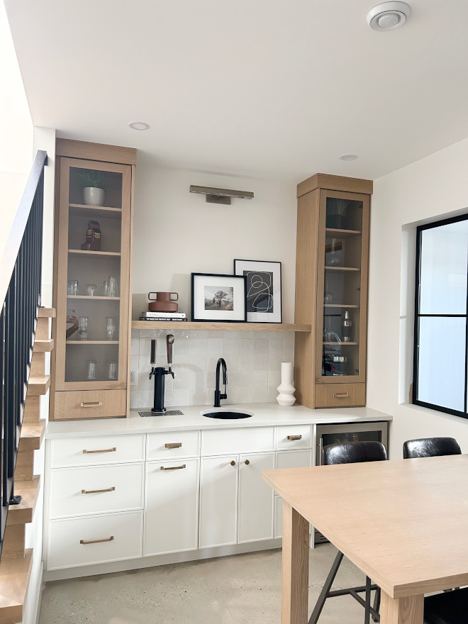 Two-Toned White Oak and White Cabinets White Oak and Benjamin Moore Chantilly Lace Two-Toned White Oak and White Cabinets White Oak and Benjamin Moore Chantilly Lace Two-Toned White Oak and White Cabinets White Oak and Benjamin Moore Chantilly Lace #TwoToned #WhiteOak #WhiteCabinets #BenjaminMooreChantillyLace