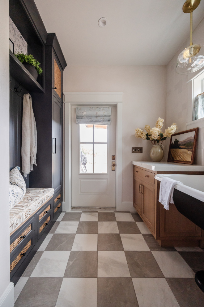 Benjamin Moore Vanilla Milkshake Benjamin Moore Vanilla Milkshake Benjamin Moore Vanilla Milkshake Paint Color Benjamin Moore Vanilla Milkshake Benjamin Moore Vanilla Milkshake Benjamin Moore Vanilla Milkshake Paint Color #BenjaminMooreVanillaMilkshake #PaintColor #BenjaminMoore