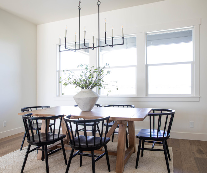 Sherwin Williams Alabaster Wall Sherwin Williams Alabaster Trim Sherwin Williams Alabaster Ceiling Sherwin Williams Alabaster Paint Color #SherwinWilliamsAlabaster #Wall #Trim #Ceiling #SherwinWilliams #PaintColor