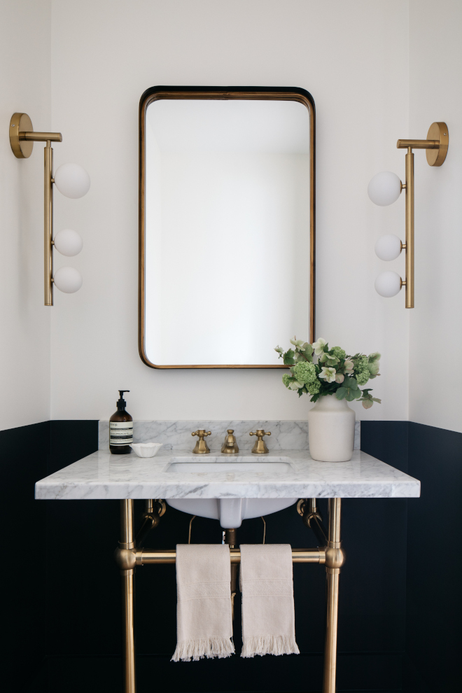 Two-toned Wall Paint Color Lower Sherwin Williams Greenblack Upper Benjamin Moore Simply White Two-toned Wall Paint Color Lower Sherwin Williams Greenblack Upper Benjamin Moore Simply White #Twotoned #Wall #PaintColor #SherwinWilliamsGreenblack #BenjaminMooreSimplyWhite