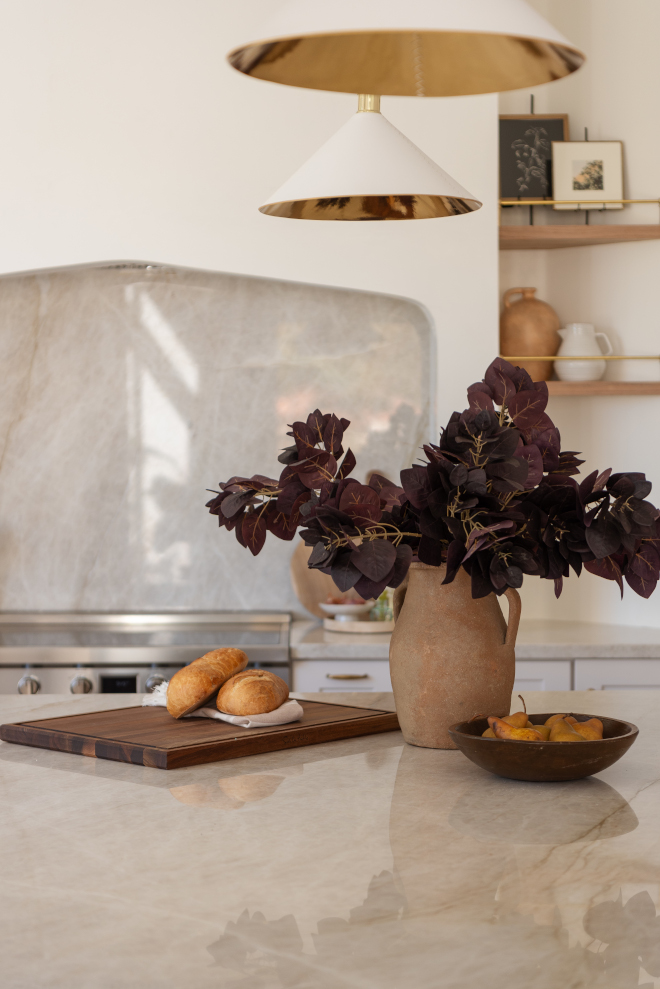 Fall Kitchen Island Decor Ideas Terracotta Table Vase Plum Artificial Cimicifuga Plant Leaf Spray Fall Kitchen Island Decor Ideas Terracotta Table Vase Plum Artificial Cimicifuga Plant Leaf Spray #Fall #KitchenIslandDecor #KitchenIslandDecorIdeas #TerracottaVase #ArtificialCimicifugaPlant #LeafSpray