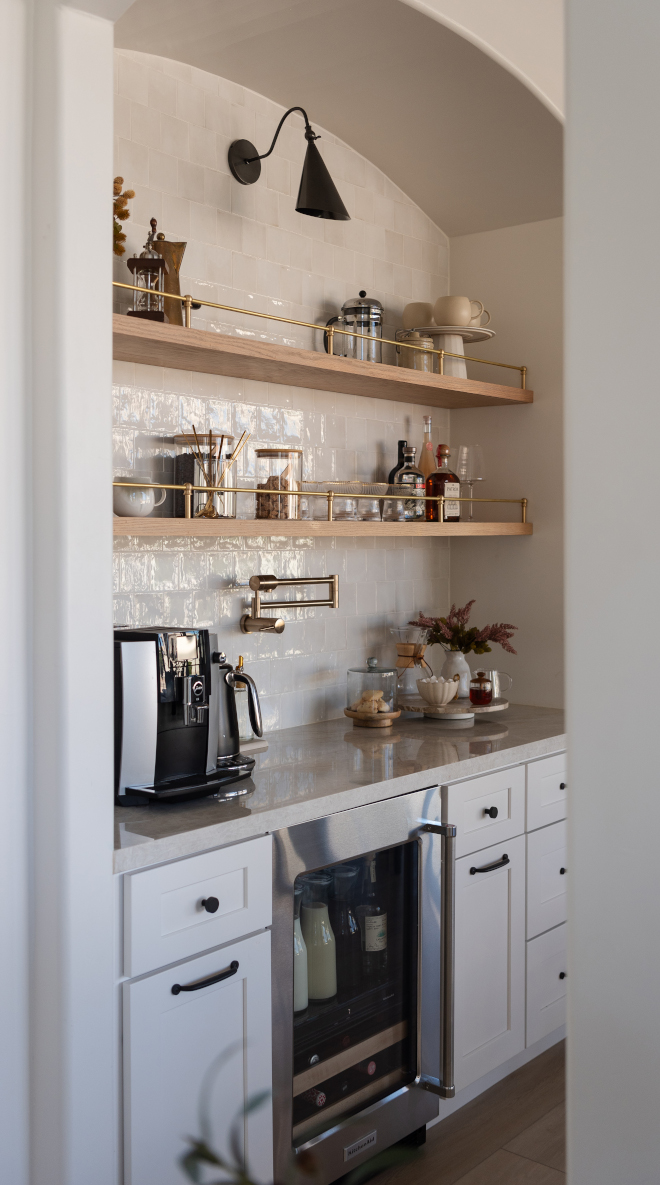 Sherwin Williams White Heron Sherwin Williams White Heron Sherwin Williams White Heron Sherwin Williams White Heron #SherwinWilliams #SherwinWilliamsWhiteHeron