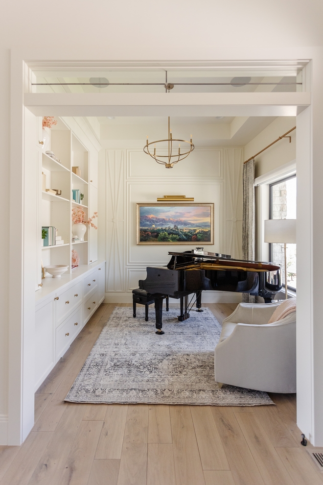 Benjamin-Moore-Swiss-Coffee-Paint-Color Benjamin-Moore-Swiss-Coffee-Paint-Color