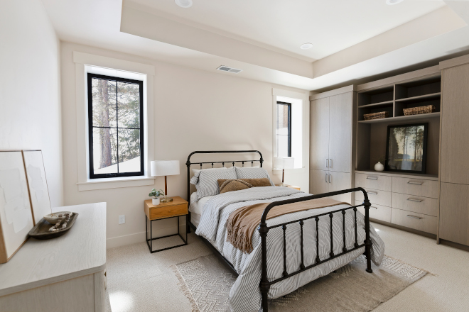 Sherwin Williams Neutral Ground undertones Khaki undertones make this warm white feel like home Sherwin Williams Neutral Ground undertones Khaki undertones make this warm white feel like home #SherwinWilliams #SherwinWilliamsNeutralGround #undertones #Khaki #paintcolorundertones #warmwhite #home