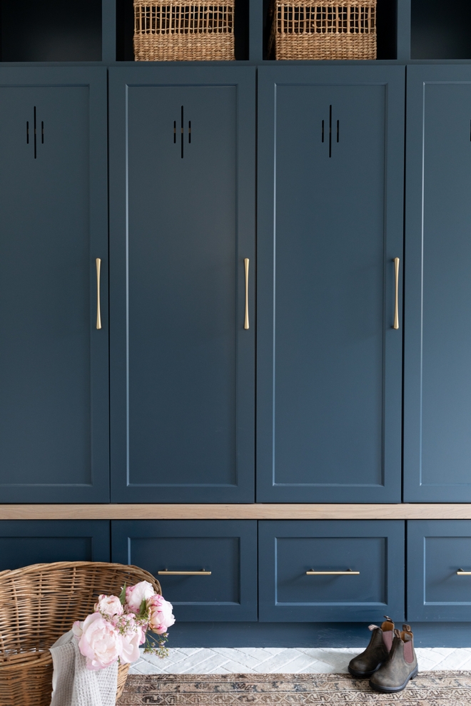 Sherwin Williams Gale Force Sherwin Williams Gale Force Sherwin Williams Gale Force #paintcolor #SherwinWilliamsGaleForce