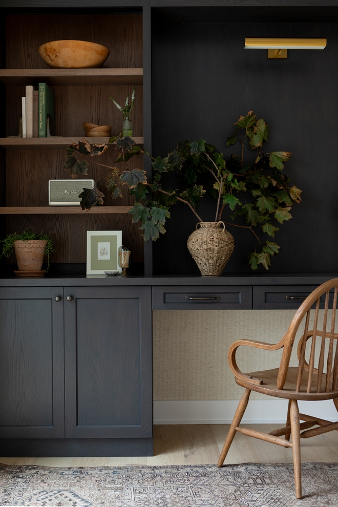 Maple cabinet and Oak shelves and back Maple cabinet and Oak shelves and back Maple cabinet and Oak shelves and back #Maplecabinet #Oak #shelves
