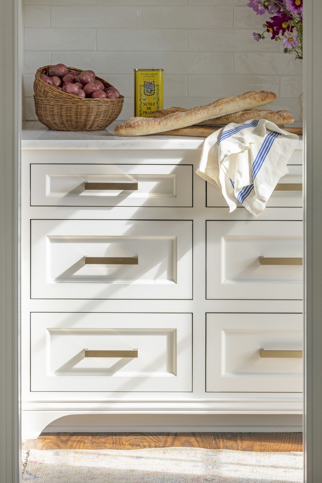 Benjamin Moore White Dove cabinet with brass hardware Benjamin Moore White Dove cabinet with brass hardware Benjamin Moore White Dove cabinet with brass hardware Benjamin Moore White Dove cabinet with brass hardware Benjamin Moore White Dove cabinet with brass hardware Benjamin Moore White Dove cabinet with brass hardware #BenjaminMooreWhiteDove #cabinet #brasshardware
