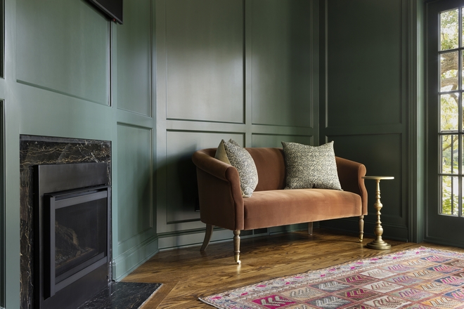 Green wall panel paint color Benjamin Moore HC-134 Benjamin Moore HC-134 Benjamin Moore HC-134 Benjamin Moore HC-134 #BenjaminMoore #BenjaminMooreHC134