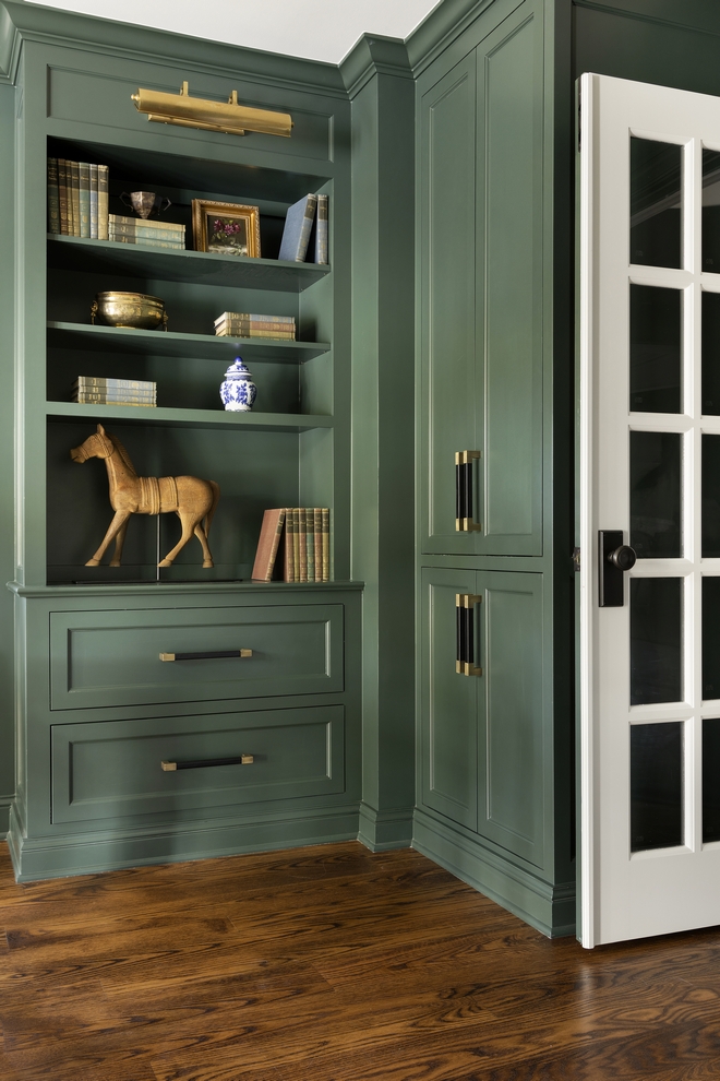 Benjamin Moore Tarrytown Green HC-134 Benjamin Moore Tarrytown Green HC-134 Benjamin Moore Tarrytown Green HC-134 Benjamin Moore Tarrytown Green HC-134 #BenjaminMoore #BenjaminMooreTarrytownGreen #BenjaminMooreHC134