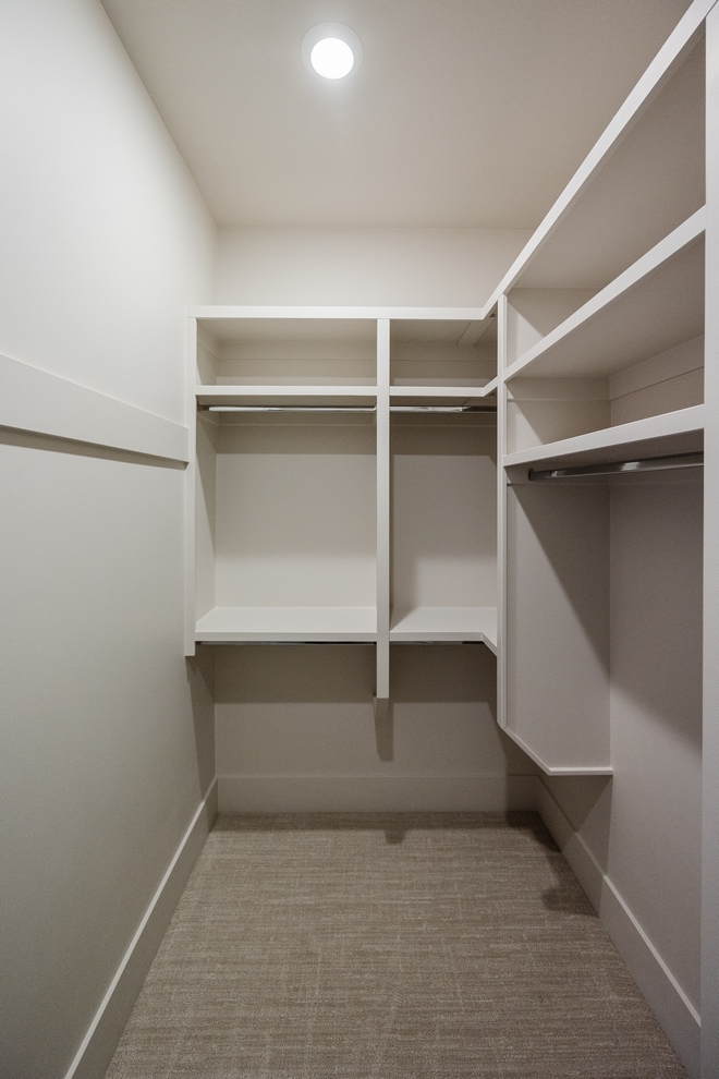 Sherwin Williams SW 7570 Egret White