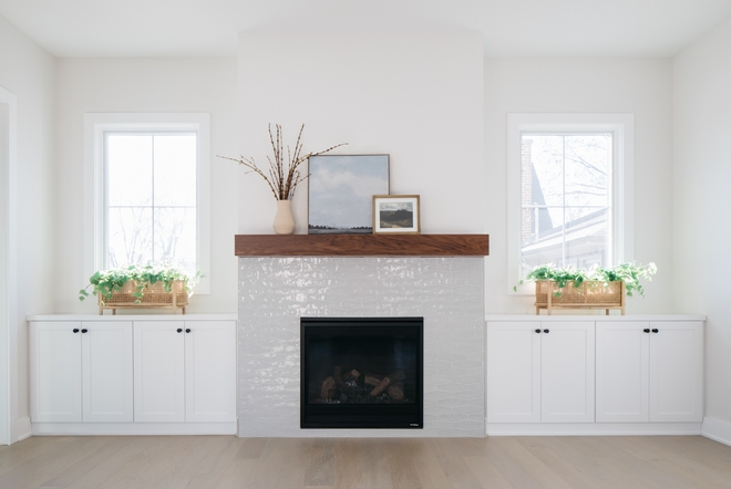 Benjamin Moore OC-65 Chantilly Lace Benjamin Moore OC-65 Chantilly Lace #BenjaminMoore #OC65 #ChantillyLace