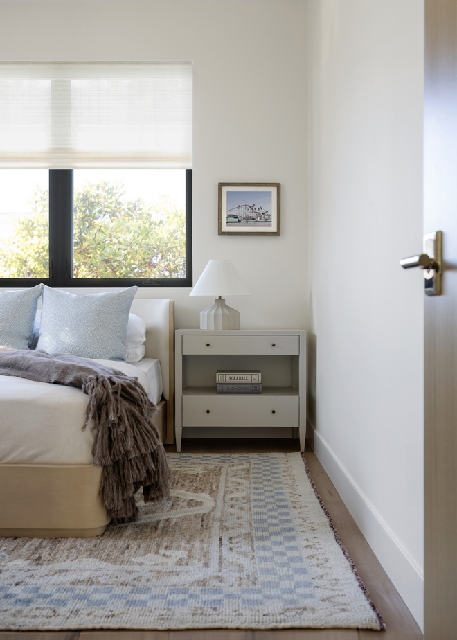 Paint Color BM Simply White