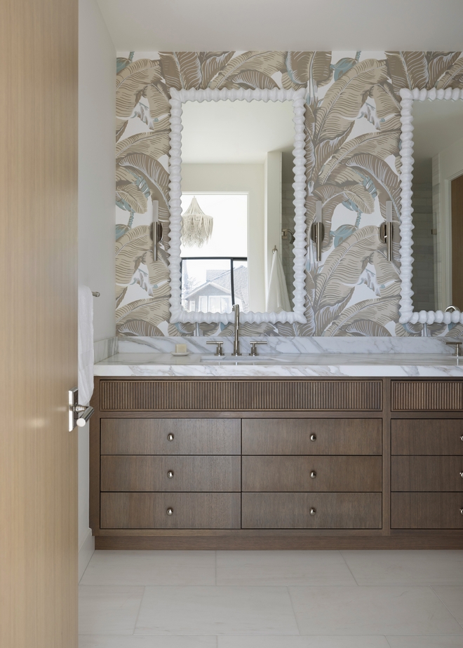 Palm Wallpaper in Bathroom Palm Wallpaper in Bathroom Palm Wallpaper in Bathroom Palm Wallpaper in Bathroom Palm Wallpaper in Bathroom #PalmWallpaper #Bathroom #Coastal