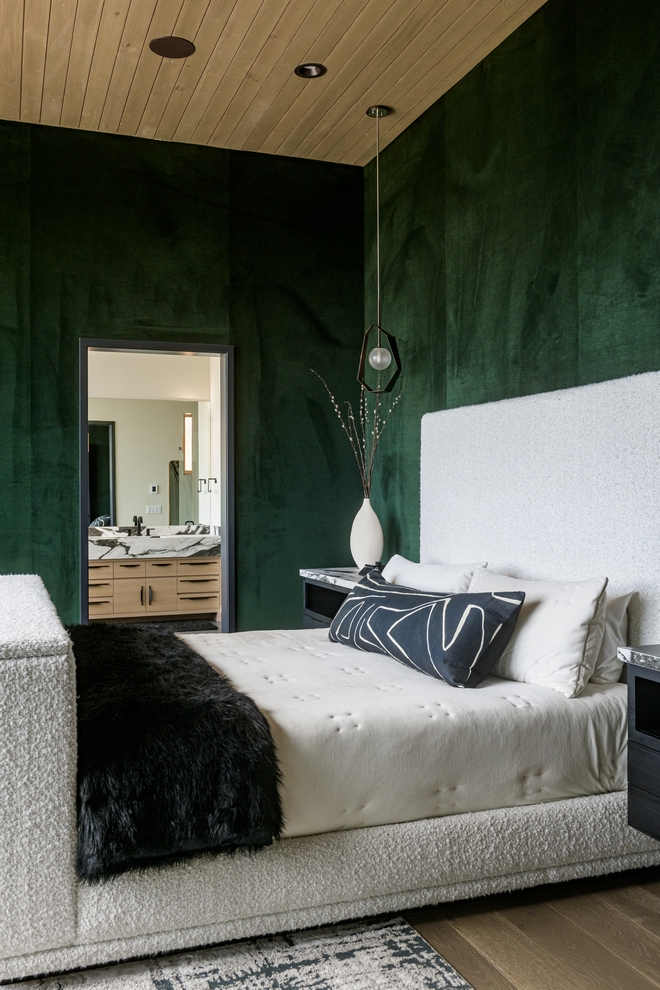 Textured Walls That Transform a Bedroom