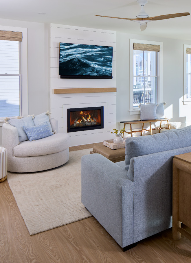 Benjamin Moore White Dove Fireplace Benjamin Moore White Dove Fireplace Benjamin Moore White Dove Fireplace #BenjaminMoore #BenjaminMooreWhiteDove #Fireplace