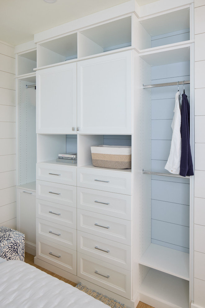 Coastal bunk room with built-in white cabinetry, Drift of Mist walls, and coastal blue accents