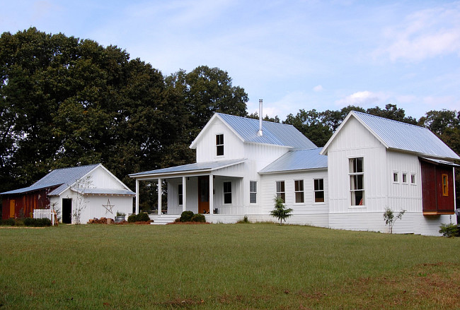 Benjamin Moore Simply White The Color of the Year. Exterior Paint Color. Benjamin Moore Simply White The Color of the Year Home Exterior. White Farmhouse painted in Benjamin Moore Simply White The Color of the Year. Corynne Pless Photgraphy via Houzz.