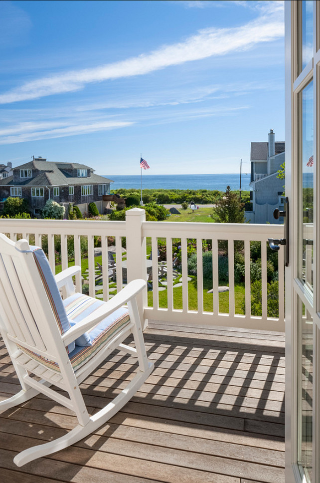 Coastal Homes. The dream of living in a coastal home gets even bigger after you see this place! #Coastal #CoastalHomes #Interiors