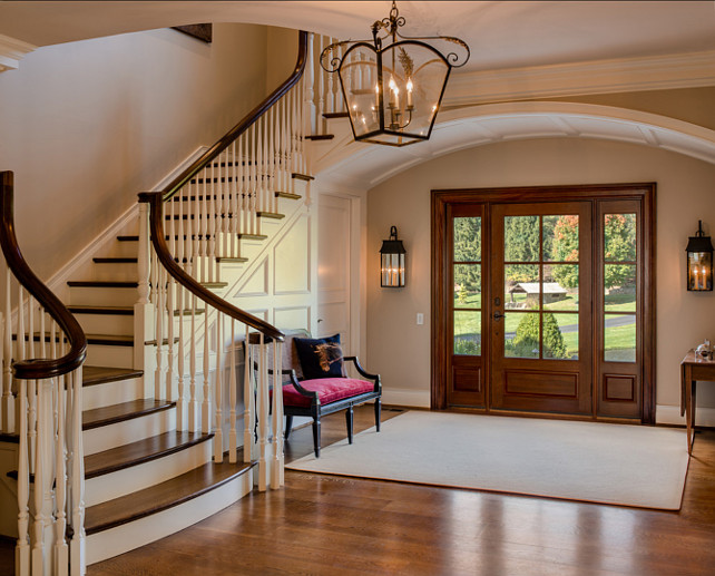 Entryway Design Ideas. Traditional Entryway Design. #Entryway #Traditional #Interiors 