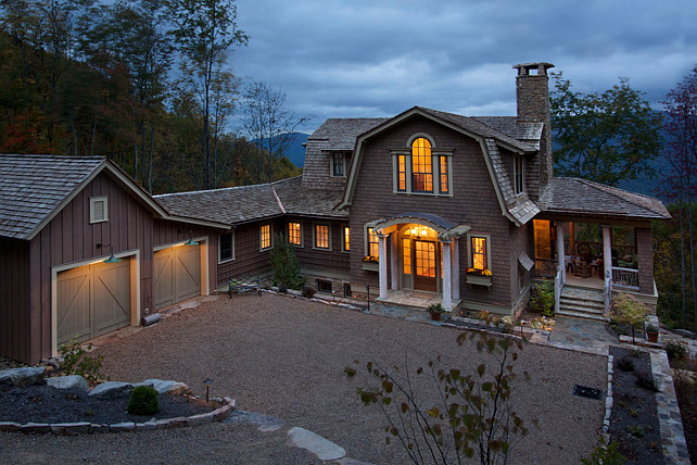 Mountain Cottage with Traditional Interiors. #Cottage #TraditionalInteriors #Rustic #Interiors